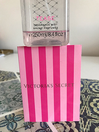 Victoria s Secret Victorias Secret Noir Tease Body Mist