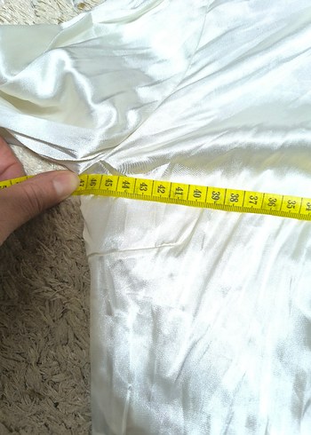 Düğmeli Beyaz Keten Uzun Kollu Kadın Gömlek - Görsel 4