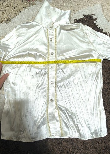 Düğmeli Beyaz Keten Uzun Kollu Kadın Gömlek - Görsel 3