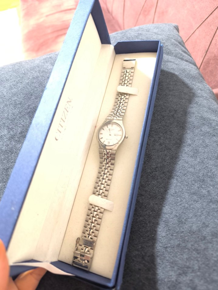 "Citizen Quartz- Takvimli Klasik
Erkek Saati - Görsel 4