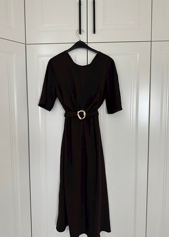 Trendyol & Milla Kahverengi Minimalist Midi Elbise
