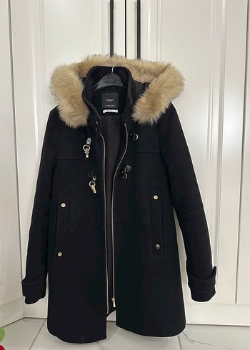 Mango Siyah Uzun Kapusonlu Kislik Parka