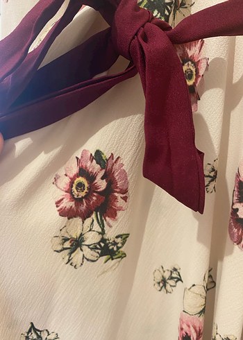 Bordo Kuşaklı Çiçek Desenli Uzun Bohem Elbise - Görsel 4