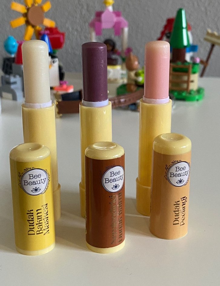 Bee Beauty Dudak Bakım Seti New Year - Görsel 2