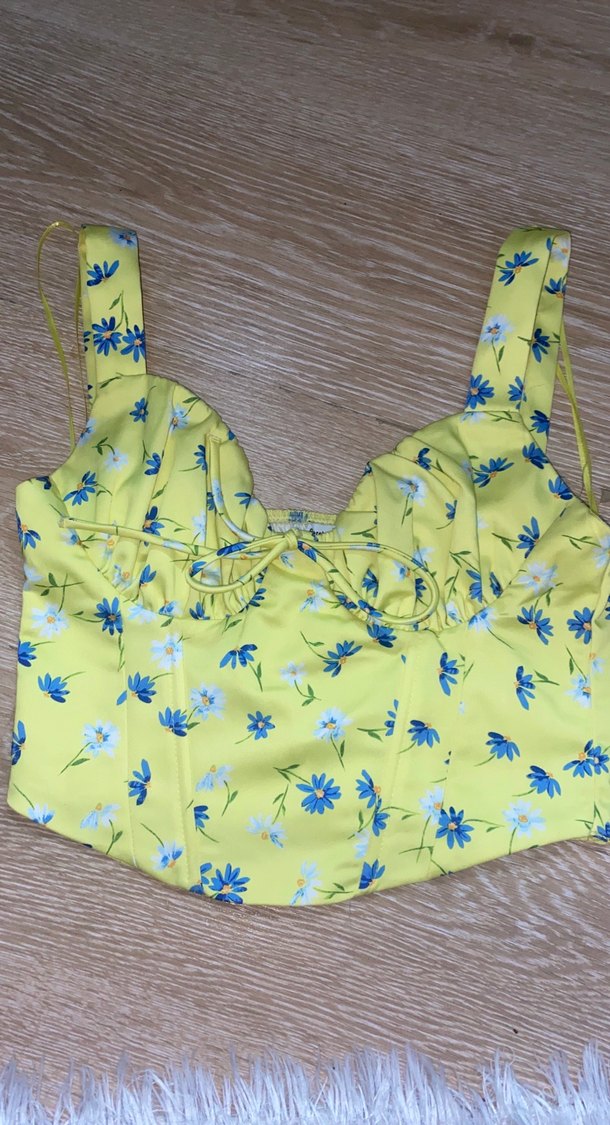 Sarı Çiçek Desenli Mini Bustiyer - Görsel 4