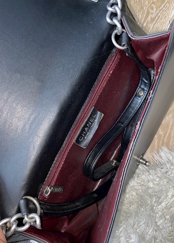 Zincir Detaylı Siyah Deri Kadın Çanta - Görsel 3