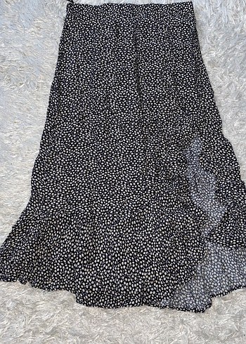 Papatya desenli yırtmaçlı midi etek - Görsel 4