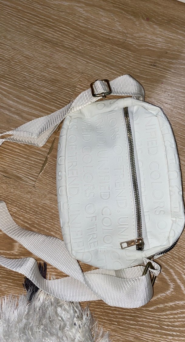 Beyaz Fermuarlı Kadın Çapraz Çanta - Görsel 5