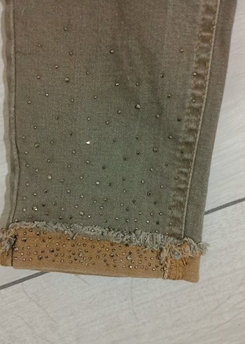 lycrali kahve kot pantolon taş işleme ve saçak detaylı - Görsel 2