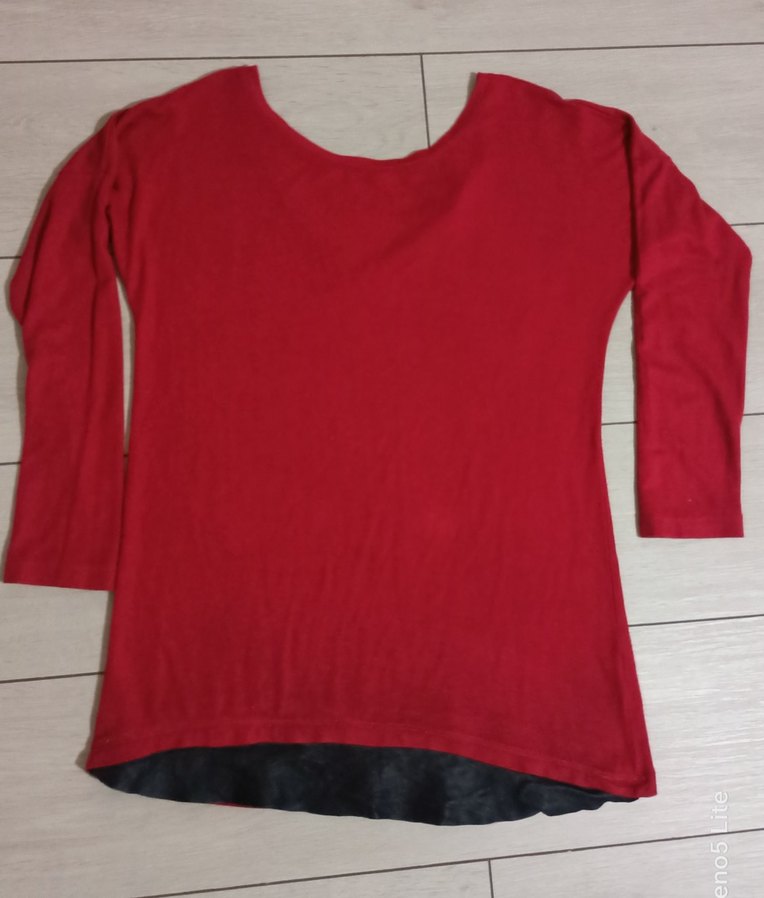 Kırmızı V Yakalı Kadın triko Bluz - Görsel 2