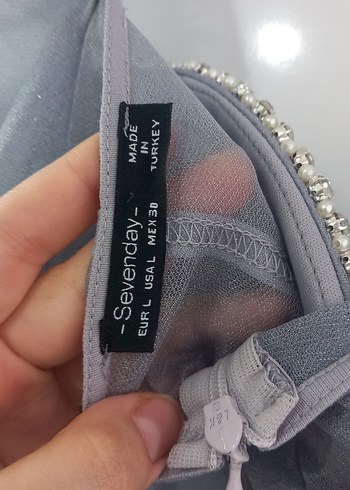 Gri kristal taşlı kısa gece elbisesi - Görsel 4