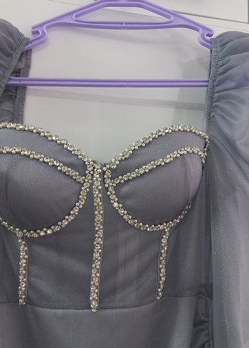 Gri kristal taşlı kısa gece elbisesi - Görsel 6
