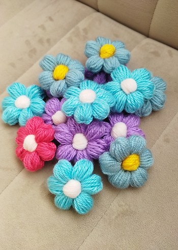 Renkli Örgü Çiçekli motifler  10 tanesi 80 lira - Görsel 3