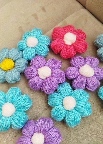 Renkli Örgü Çiçekli motifler  10 tanesi 80 lira - Görsel 7