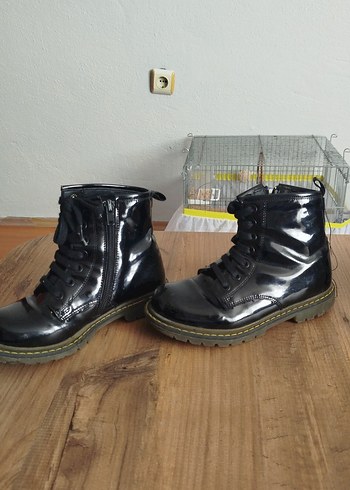 kız çocuk bot - Görsel 2