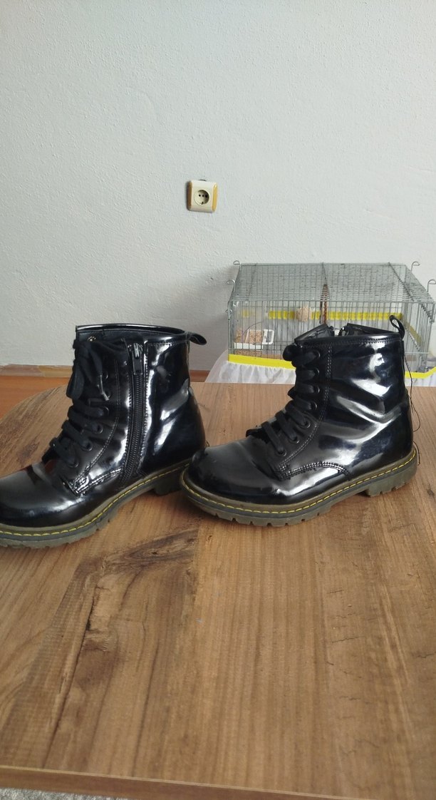 kız çocuk bot - Görsel 2