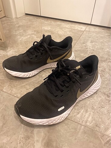 39 Beden Nike ayakkabı