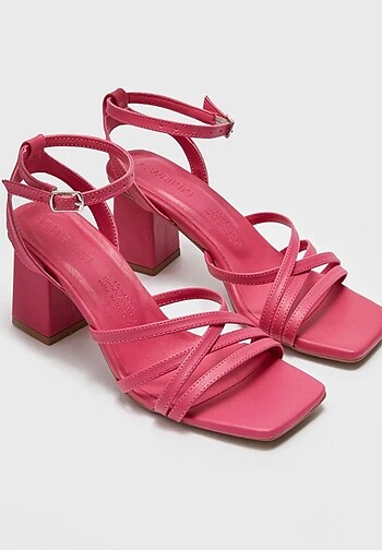 Zara Pembe topuklu ayakkabı