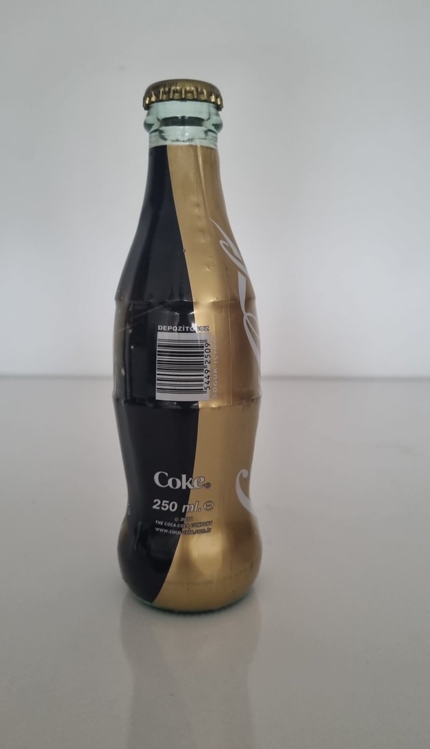 Nadir 2010 Coca-Cola Gold Dolu Şişe - Görsel 4