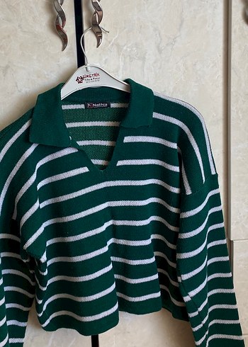 Çizgili V Yaka Yeşil Triko Kadın Kazak - Görsel 2