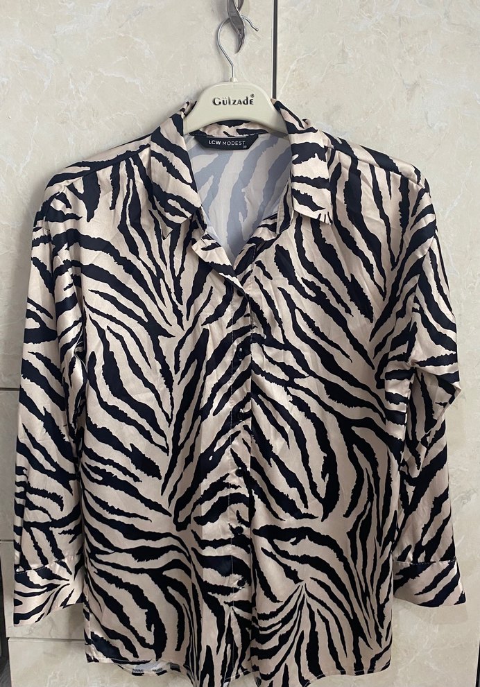 Kadın Zebra Desenli saten gömlek - Görsel 2