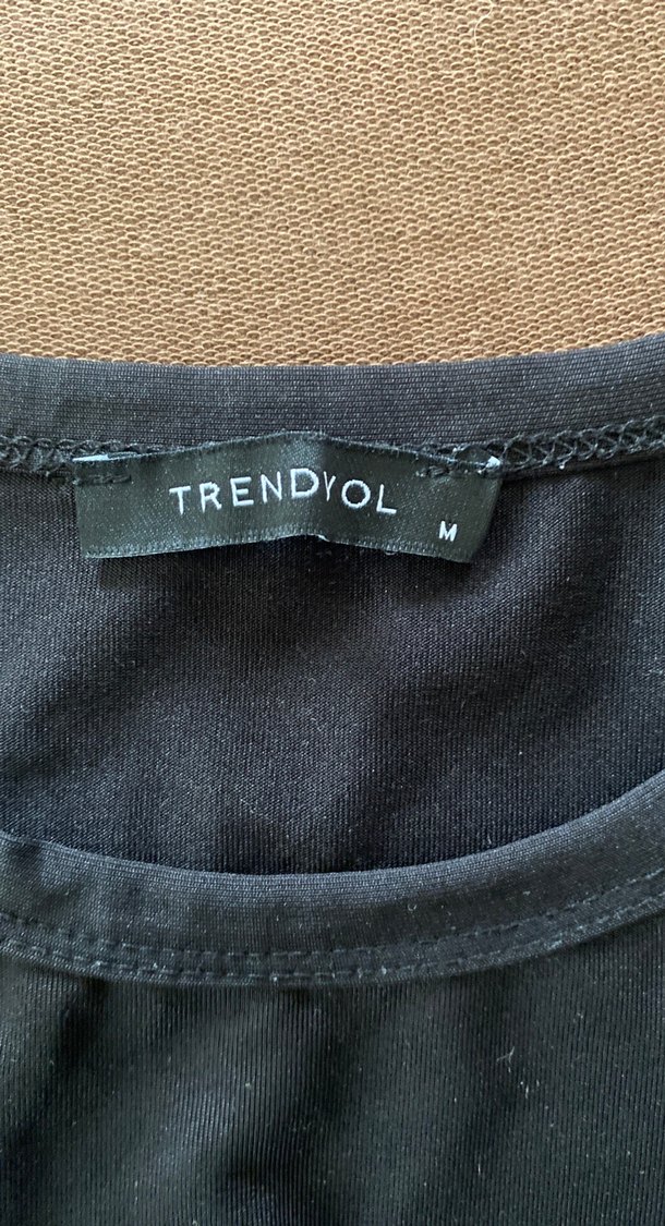 Siyah Kadın Crop Top, Kısa Kollu, Dar Kesim - Görsel 2