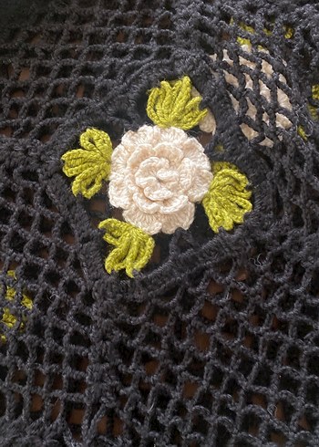 Dantel Detaylı Siyah Örgü Kadın Şal giyilebilir - Görsel 2