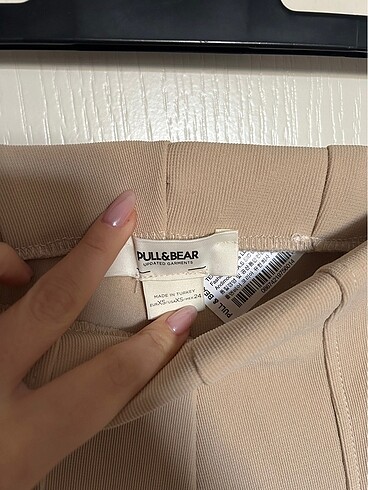 Pull and Bear Pull and bear pantolon