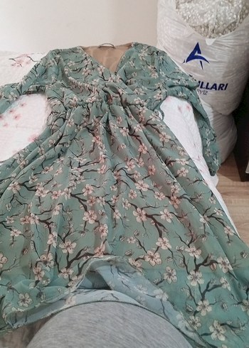 Çiçek Desenli Yeşil Bohem Uzun Elbise - Görsel 5