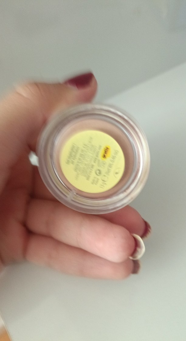 Pastel Sarı Toz Makyaj Ürünü - Görsel 3