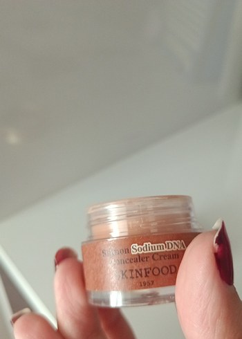 Bej Renkli Parlak Kapatıcı ve Aydınlatıcı - Görsel 6