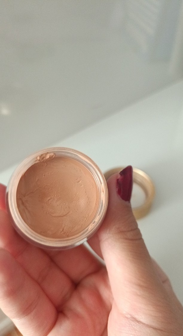 Bej Renkli Parlak Kapatıcı ve Aydınlatıcı - Görsel 3