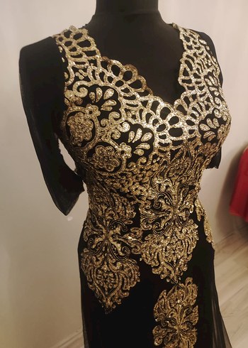 Altın İşlemeli Uzun Kadın Kına Elbisesi - Görsel 4