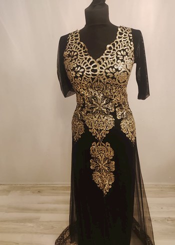 Altın İşlemeli Uzun Kadın Kına Elbisesi - Görsel 2