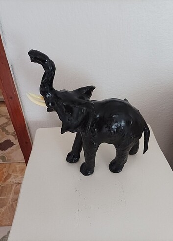 3 adet deri kaplama şans filleri  - Görsel 2