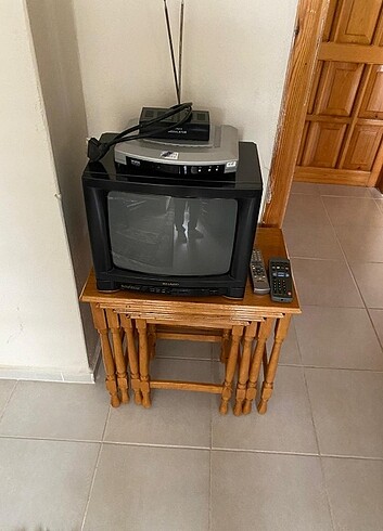 Sharp 37 ekran tv  - Görsel 3