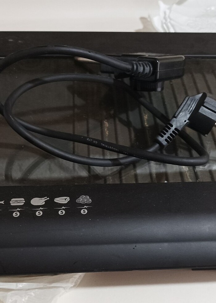 Sinbo cam kapaklı elektrikli döküm ızgara - Görsel 3