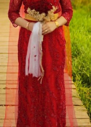 Uzun Kollu Kırmızı Nakışlı Kına Elbisesi - Görsel 2