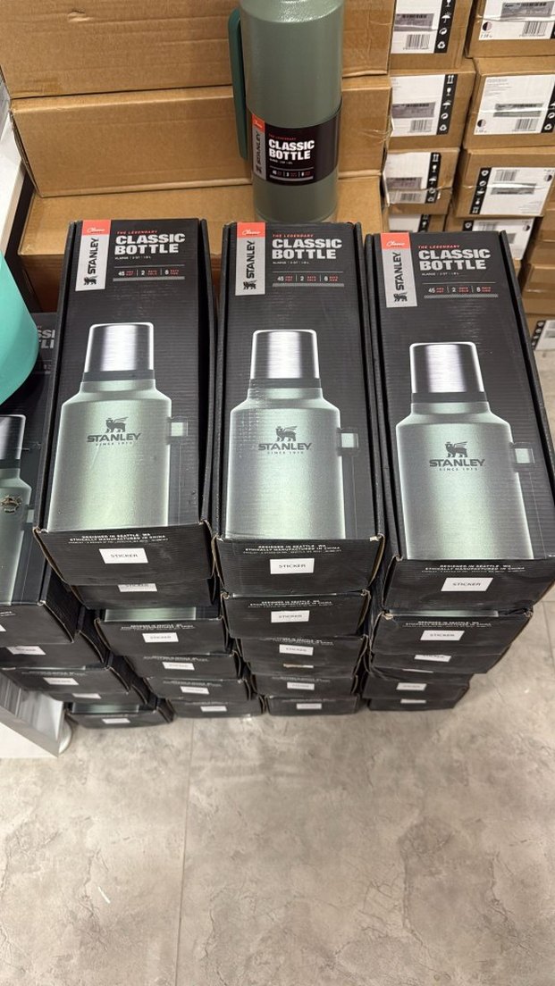 Stanley 1,9 litre  Vakum İzolasyonlu Termos Yeşil - Görsel 2