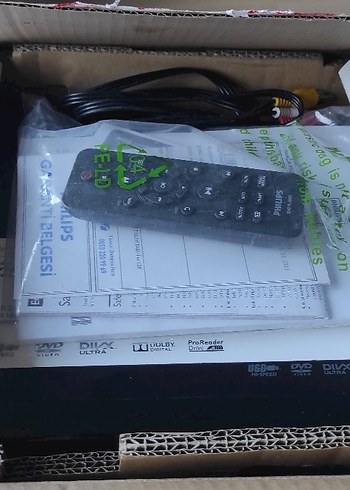 Koyu Kırmızı Philips DVD-Player - Görsel 2