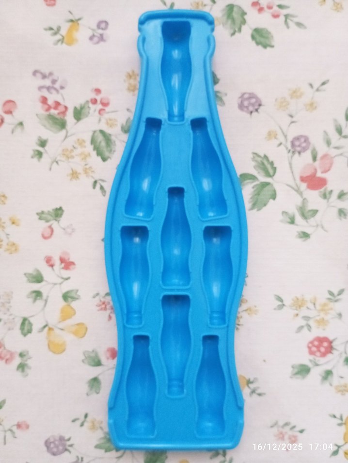 Kola Şişesi Şeklinde Jelibon kabı - Görsel 2