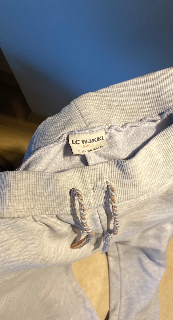 kız çocuk Gri Nakışlı Rahat Bol Kesim Eşofman - Görsel 3