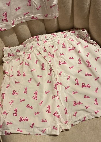 Pembe Barbie Desenli Kısa Kadın Pijama Takımı - Görsel 2