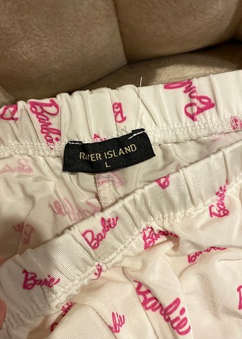 Pembe Barbie Desenli Kısa Kadın Pijama Takımı - Görsel 3