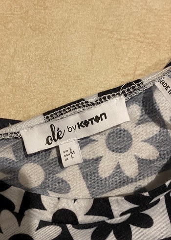 Çiçek Desenli Bohem Kadın Tişört - Görsel 3