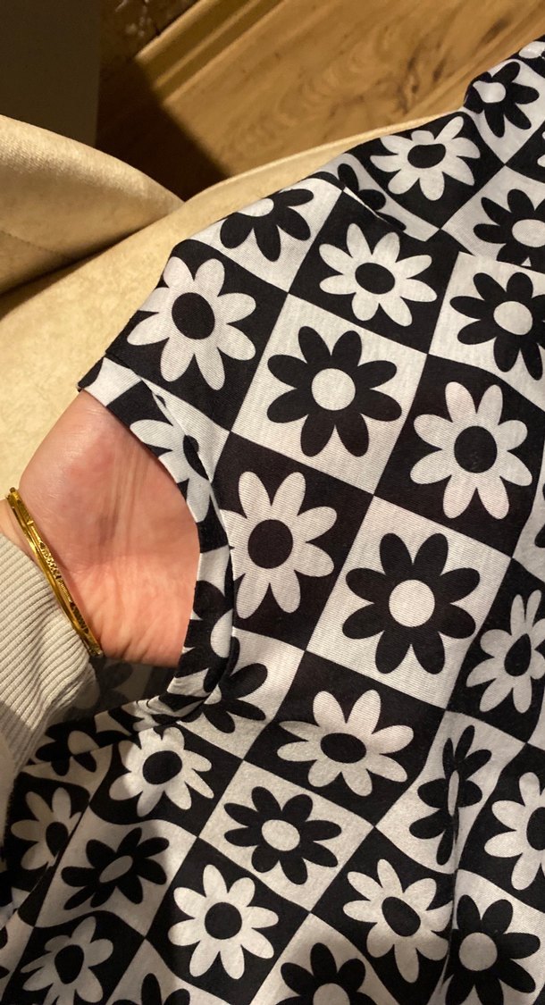 Çiçek Desenli Bohem Kadın Tişört - Görsel 4