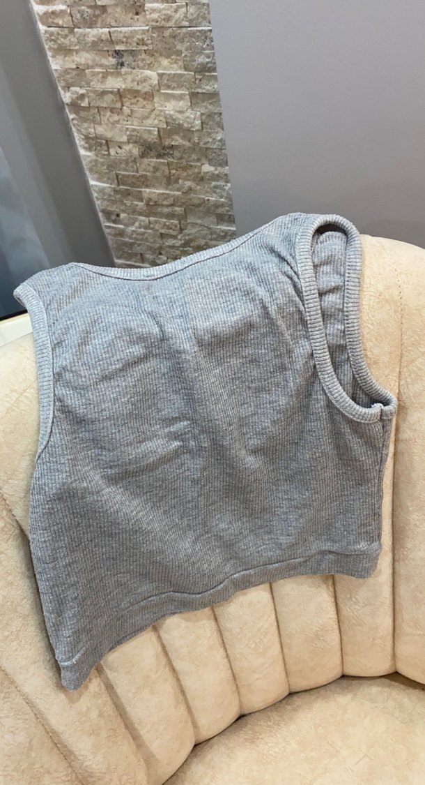 Gri Kadın Basic Kolsuz Crop Top - Görsel 3