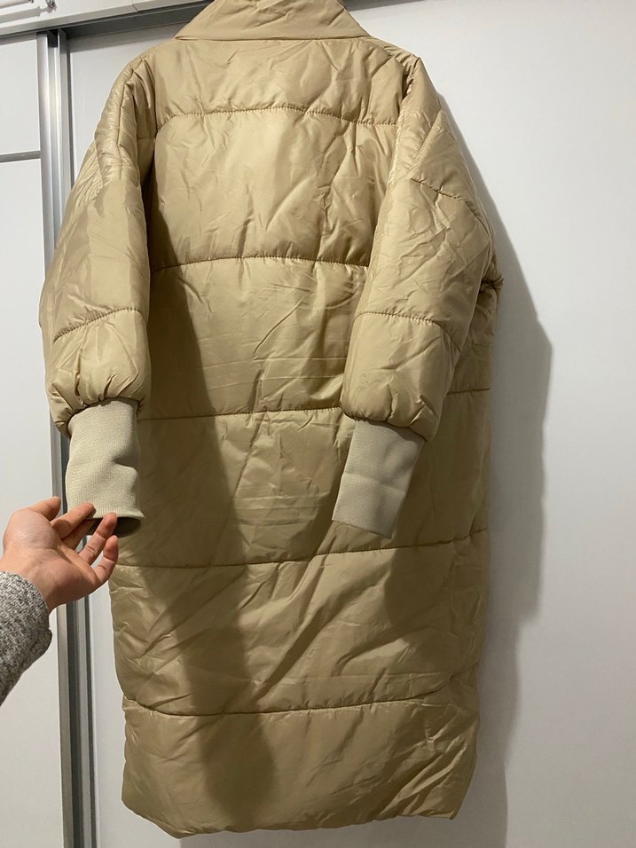 Bej Uzun Kadın Kışlık mont - Görsel 3