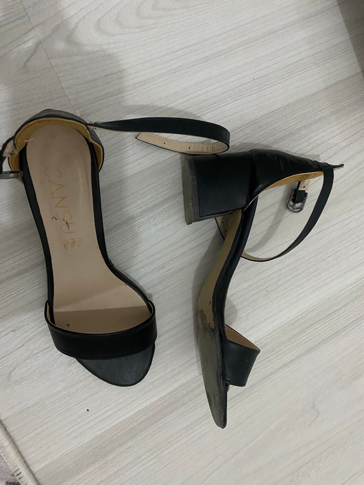 Klasik Siyah Tokalı Blok Topuklu Kadın Ayakkabı - Görsel 3