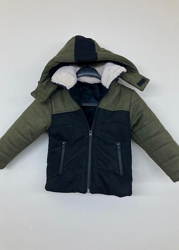 Kürklü Kapüşonlu Erkek Çocuk Mont - Görsel 3